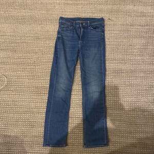 Mother Women's Navy and Blue Jeans